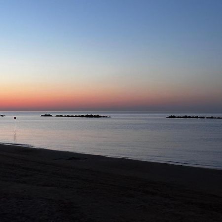 Le Ortensie In Centro E Vicino Al Mare Pescara Buitenkant foto