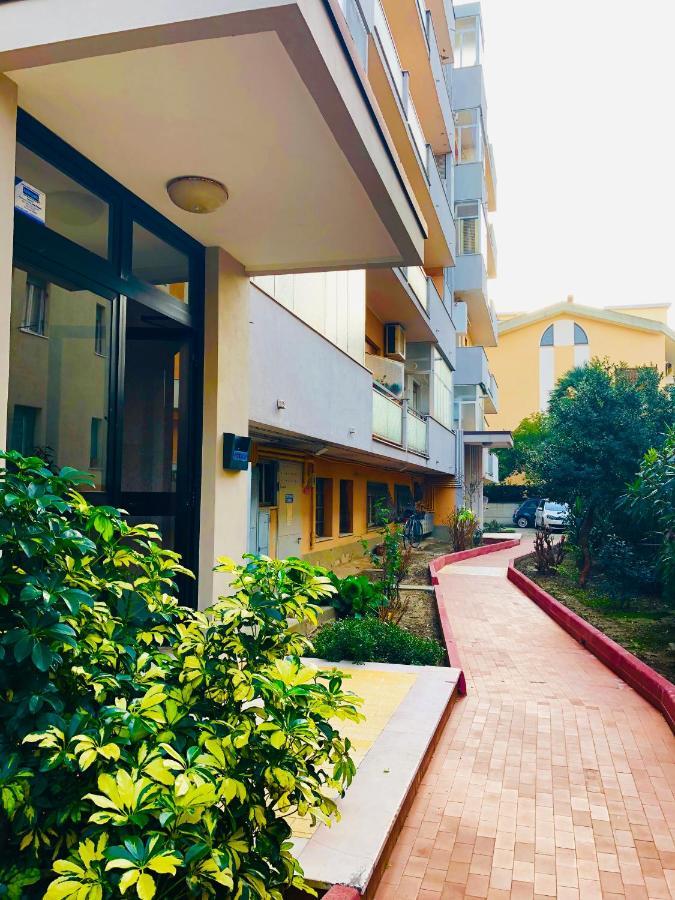 Le Ortensie In Centro E Vicino Al Mare Pescara Buitenkant foto